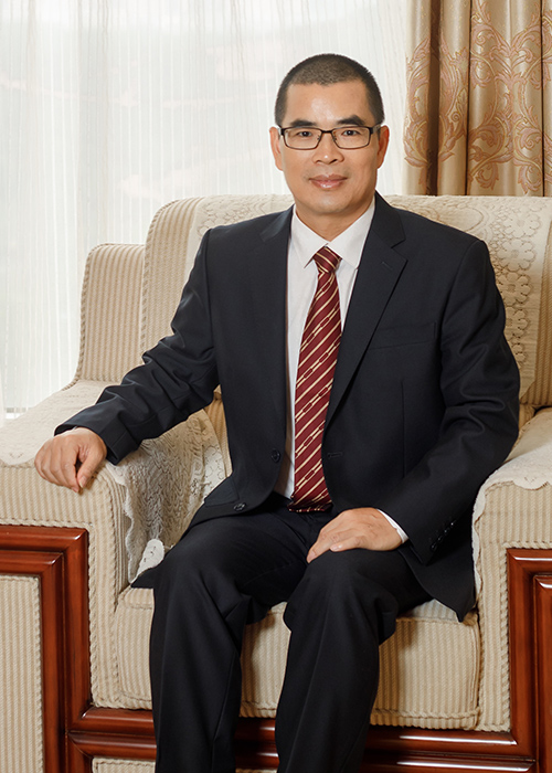 温志芬 现任3118云顶集团集团股份有限公司董事长